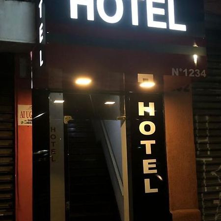 Hotel Popular Vila Mariana Сао Паоло Екстериор снимка